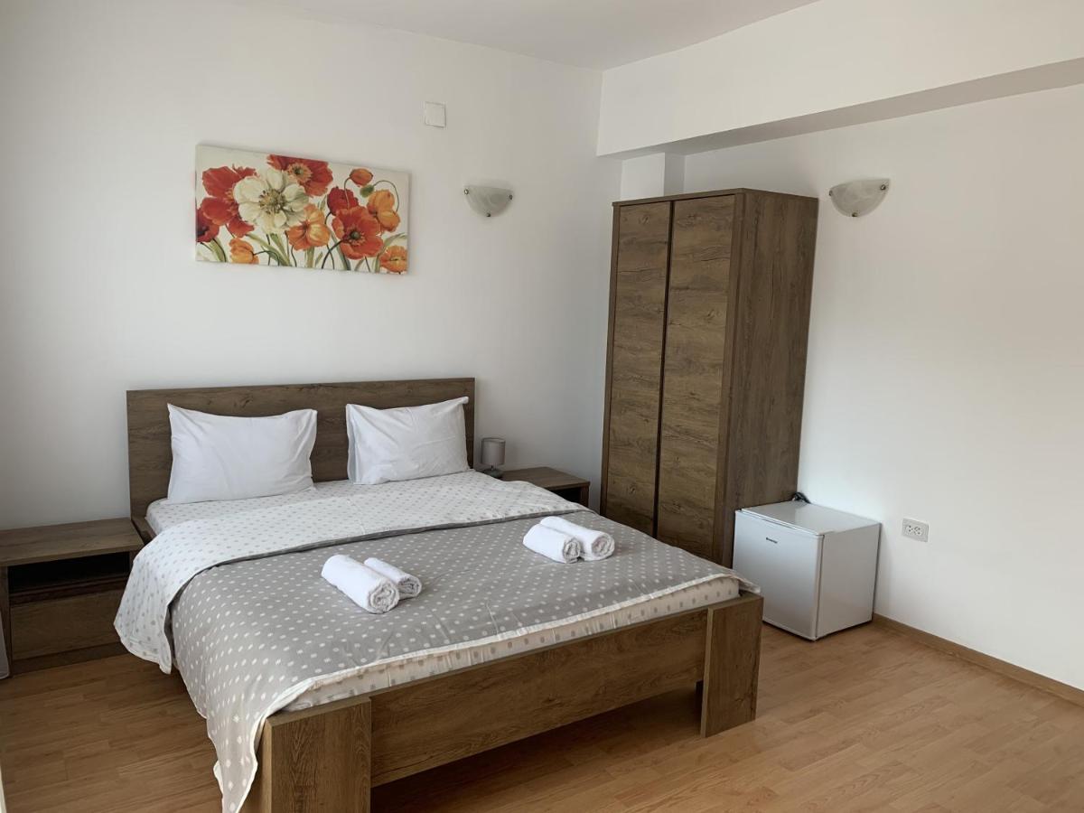 Casa Ana Serena Eselnita Ngoại thất bức ảnh