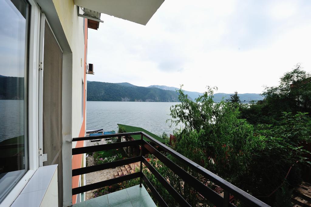 Casa Ana Serena Eselnita Ngoại thất bức ảnh